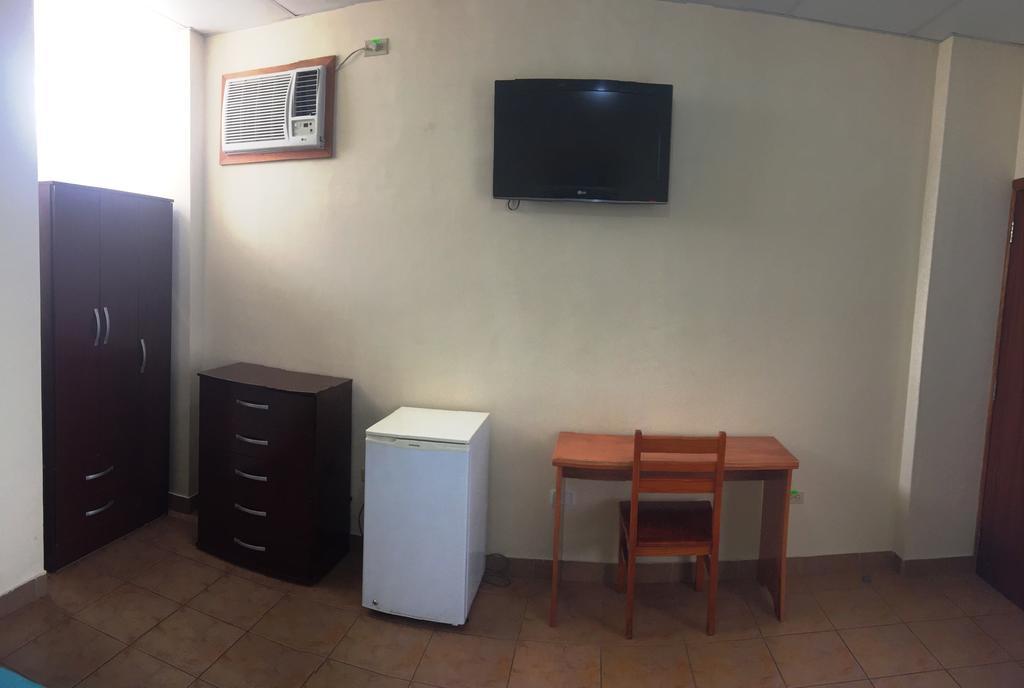 Hostal Baltra Puerto Ayora  Ngoại thất bức ảnh
