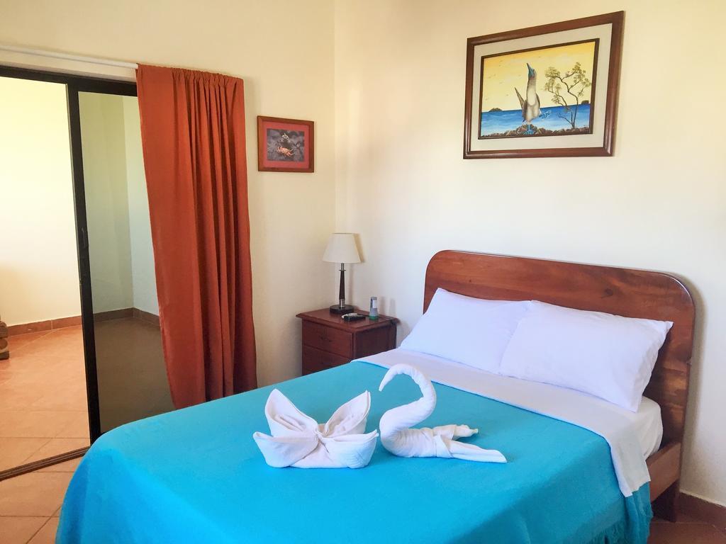 Hostal Baltra Puerto Ayora  Ngoại thất bức ảnh